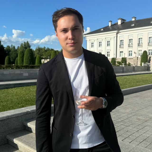 Олег Факеев